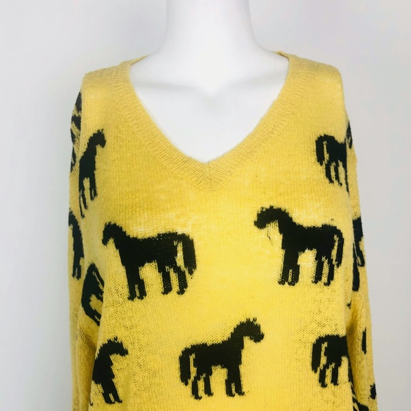 Wildfox White Label Yellow Horse Print Sweater - Picture 3 of 6
